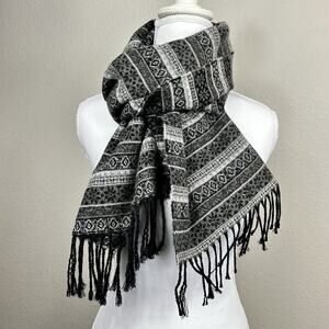 Savile Row Mens Scarf Snowflake Geometric Gray Black Fringe 64” Long Cozy Preppy